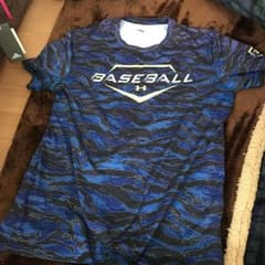 アンダーアーマーtシャツのサムネイル