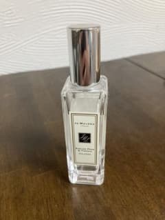Jo MALONE LONDON イングリッシュ ペアー & フリージア コロンのサムネイル