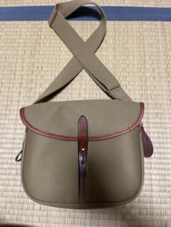 ショルダーバッグのサムネイル