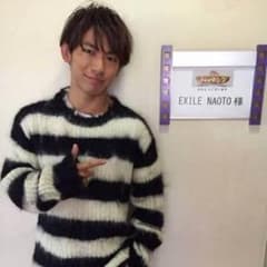 白黒太ボーダー ニット セーター 三代目JSB NAOTO 岩田剛典 がんちゃんのサムネイル