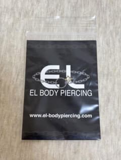 アナトメタル　ピアス　ジアエンド　 レインボームーンストーン　イエローゴールド