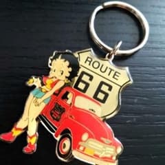 【Chii様専用】❤BettyBoopベティブープ　キーホルダーのサムネイル