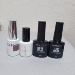 ジェルネイル用品 4本セットのサムネイル