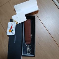 鍵　キーホルダーのサムネイル