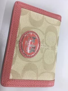 値下げしました！コーチ COACH 定期入れ サーモンピンクのサムネイル