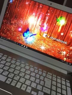 【美品】TOSHIBA dynabookのサムネイル