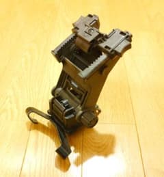 【激レア】米軍実物 PVS-7/14 NVGマウントのサムネイル