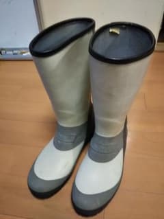 ダイワ磯ブーツ  サイズLLのサムネイル
