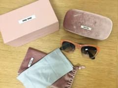 【miumiu サングラス】ピンク×ブラックのサムネイル