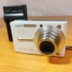 【現状品】CASIO EXILIM EX-S500 デジカメ やや難 充電器付 現状品】CASIO EXILIM EX-S500 デジカメ やや難 充電器付 - メルカリ