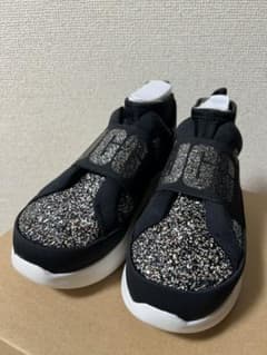 新品未使用！ugg アグ スニーカーのサムネイル