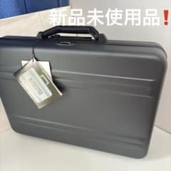 ゼロハリバートン 新品未使用品‼️ PCケース ZC3-GM 貴重品 - メルカリ
