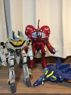 専用マクロス　2体セットのサムネイル