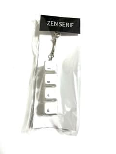 BLACKPINK JENNIE 公式 グッズ キーボード キーホルダー - メルカリ