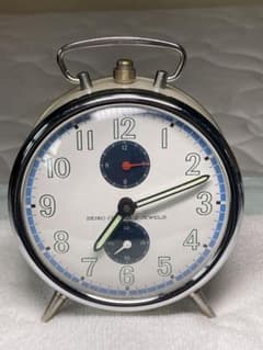 SEIKO CORONA ベージュに鮮やかブルー　ヨゴレ・フショク無し　完璧稼働 SEIKO CORONA ベージュに鮮やかブルー ヨゴレ・フショク無し 完璧稼働