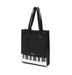 新品未使用 メゾピアノ ピアノ鍵盤 縦長トートバッグ 黒 大人OK トートバッグ 新品未使用 メゾピアノ ピアノ鍵盤 縦長トートバッグ 黒 大人OK トート