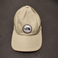 THE NORTH FACE キャップ ベージュのサムネイル