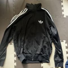 adidas トラックジャケットのサムネイル