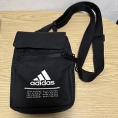 adidas ブラック ショルダーバッグのサムネイル