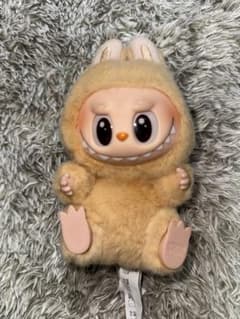 ラブブのサムネイル