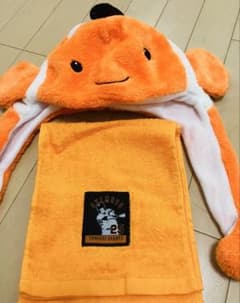 巨人のノベルティ２点　(岡本和真タオル)のサムネイル