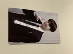 2018 メモリーズ SUGA トレカのサムネイル