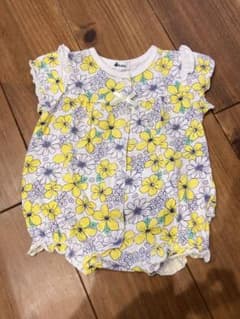 ロンパース　サイズ60のサムネイル