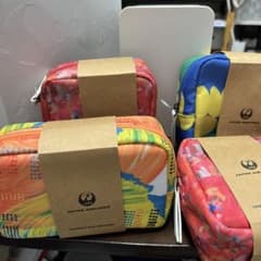 JAL HERALBONY コラボ ポーチ 4個セットのサムネイル