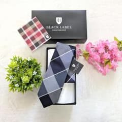 箱付新品未使用✨️ブラックレーベルクレストブリッジネクタイブルー系 