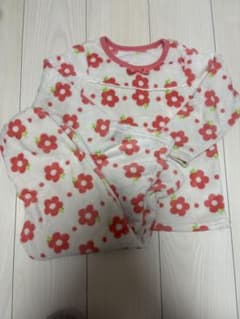 花柄 もこもこパジャマ 上下セット［110cm］のサムネイル