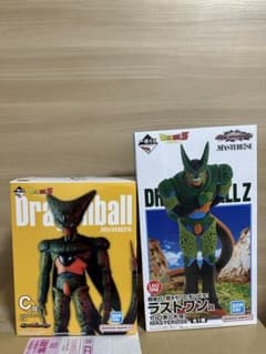 ドラゴンボールセル第一形態フィギュア、セル第二形態フィギュア。