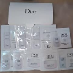 Dior スキンケアトライアルセットのサムネイル