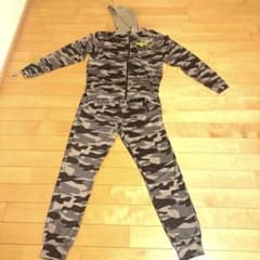 定価の半額以下！muta 迷彩柄セットアップ 新品 m28774219079_1.jpg?1767864808