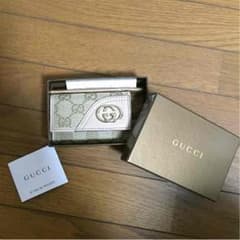 マホ様専用☆GUCCIキーケース 【正規品】【新品】のサムネイル