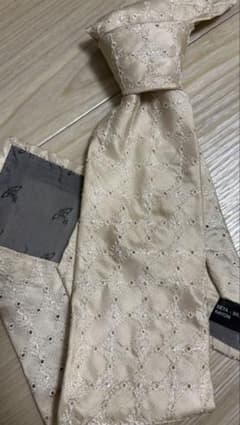 Vivienne Westwood ネクタイ ベージュ 刺繍のサムネイル