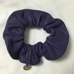 イーハイフン レザーシュシュのサムネイル