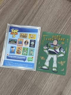トイストーリー5 クリアカードコレクション バズ・ライトイヤーのサムネイル