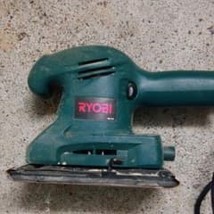 サンダーのサムネイル