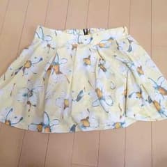 イング 花柄キュロットスカートのサムネイル