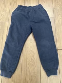 ユニクロ　裏ボア　スウェットパンツ　120cm ネイビーのサムネイル
