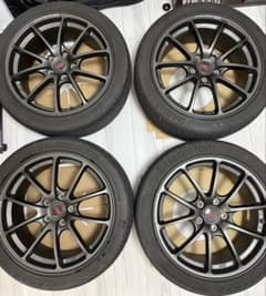 sti performance ホイール　18インチ　8J +53のサムネイル