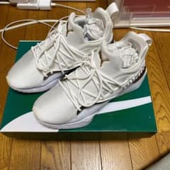 PUMA スニーカーのサムネイル