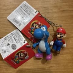 スーパーマリオ マスコット キーホルダー 2体セット　マリオ　ヨッシーのサムネイル