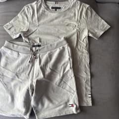 TOMMY HILFIGER セットアップ 164cmのサムネイル