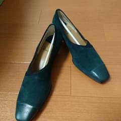 ★ALKA★ スエードパンプスのサムネイル