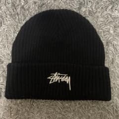 stussyビーニー  ニット帽のサムネイル