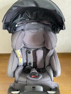アップリカ フラディアグロウISOFIX セーフティープラス プレミアム 回転式のサムネイル