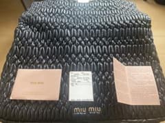miu miu ナッパクリスタル クラッチバッグ ネロのサムネイル