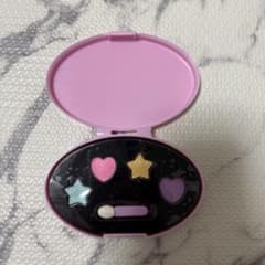 サンリオキャラクター メイクパレットのサムネイル