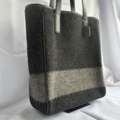 【希少】 coach old tote wool check gun clubのサムネイル